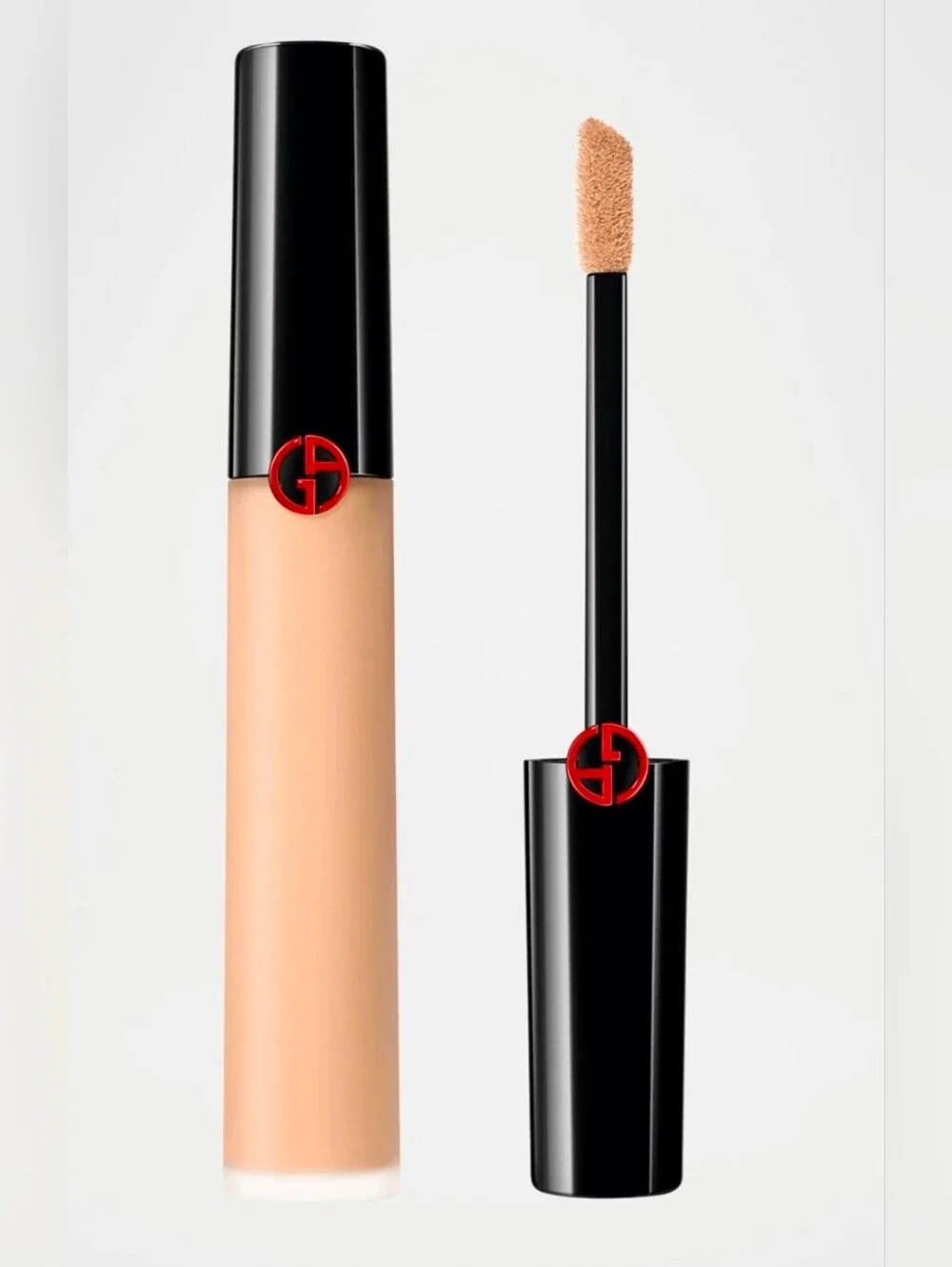 Giorgio Armani Power Fabric+ Multi-Retouch Concealer in shade 3.